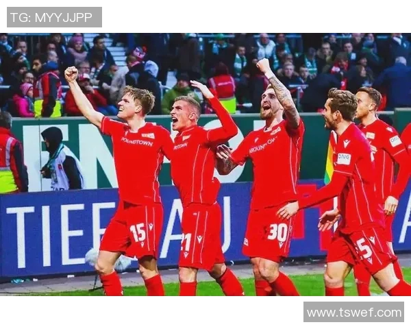 拜仁慕尼黑再度大胜不莱梅，稳坐德甲榜首位置